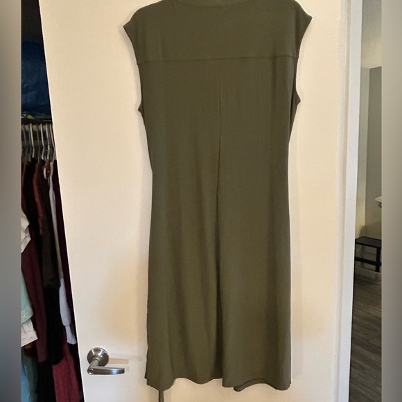 White House Black Market Army Green Sleeveless Midi-length Dress - Picture 3 of 3